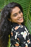 Roopa Koduvayur Stills